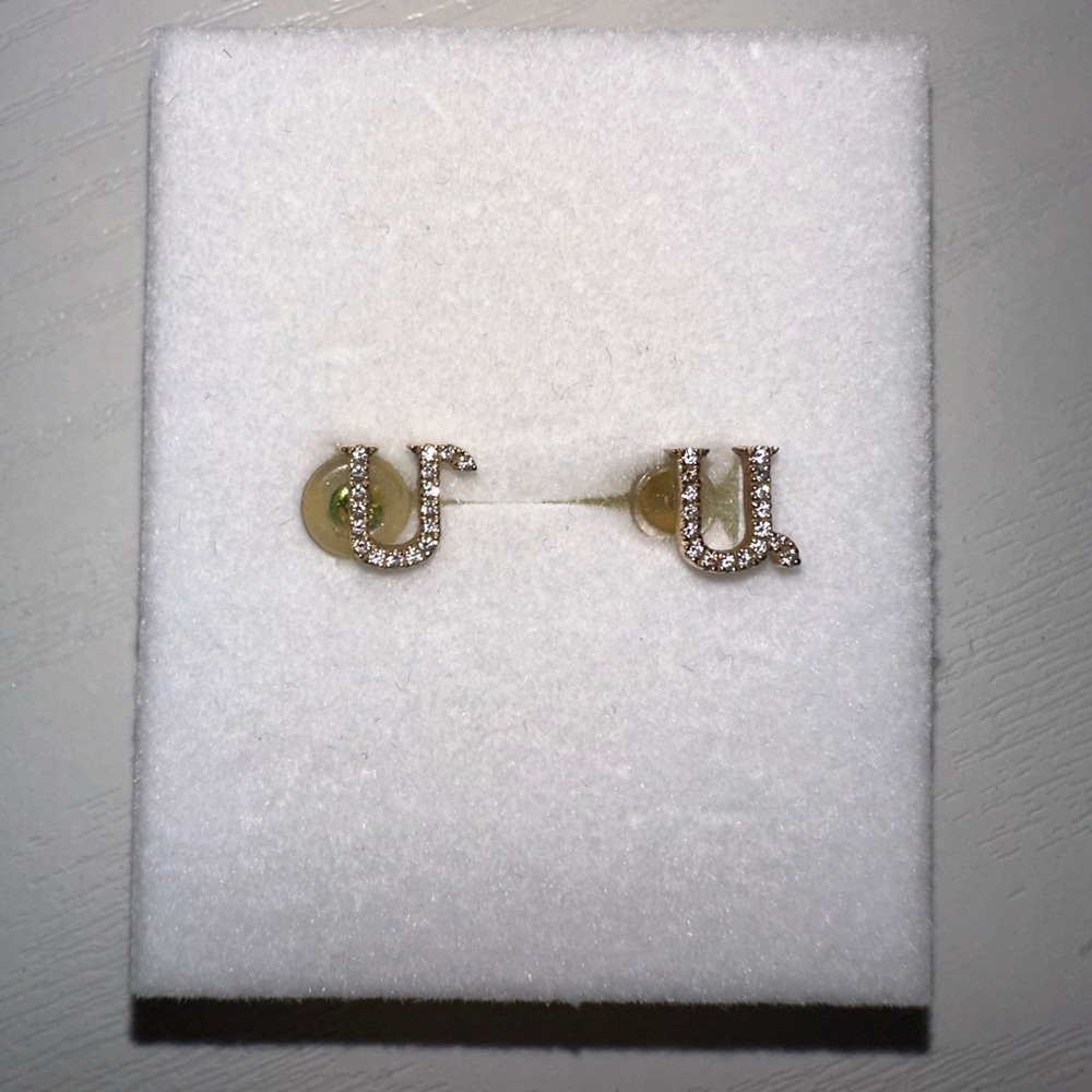 14K DIAMOND ARMENIAN INITIAL STUD EARRINGS